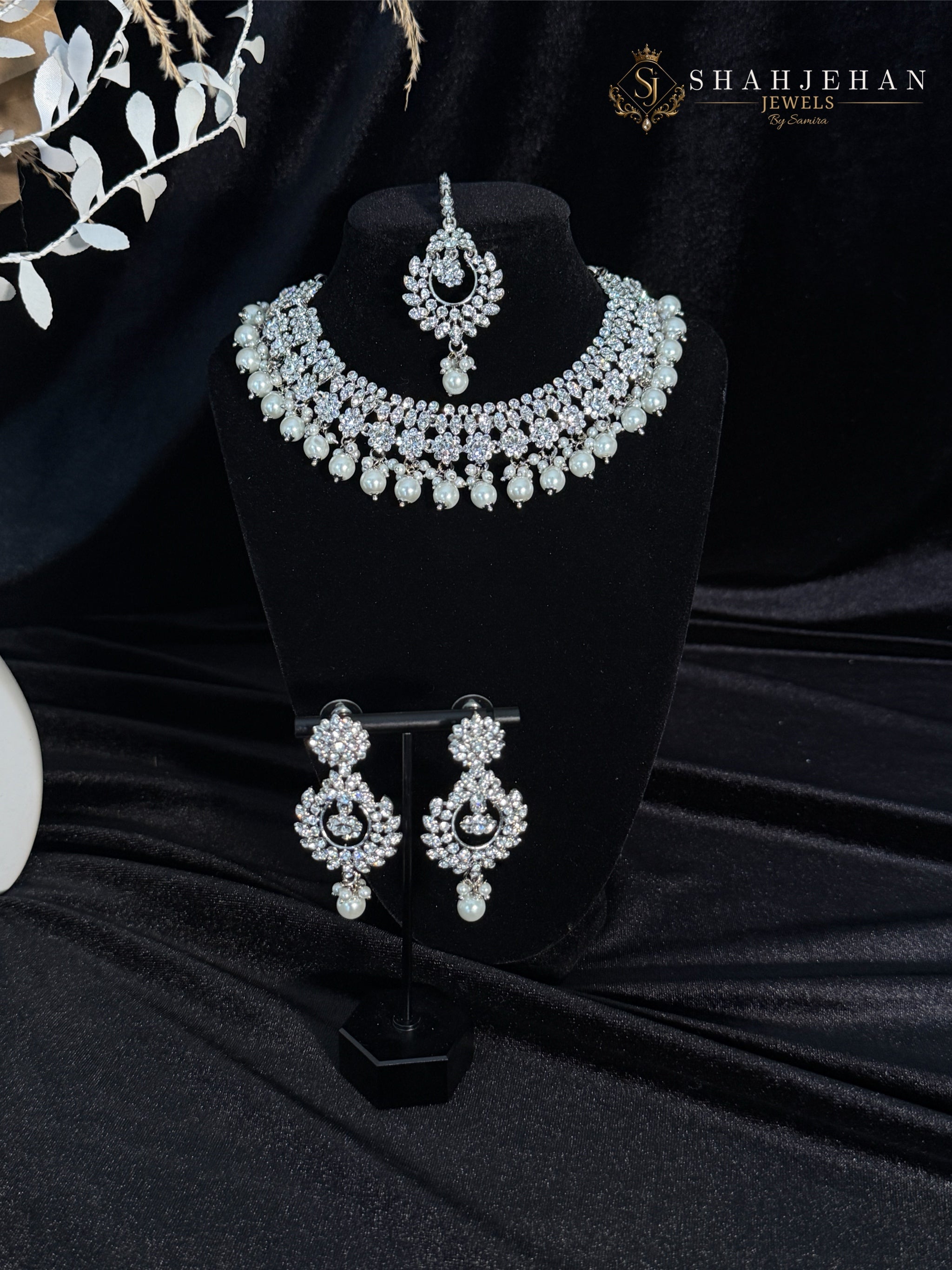 Ayla Crystal Set – The Pearl Radiance Collection