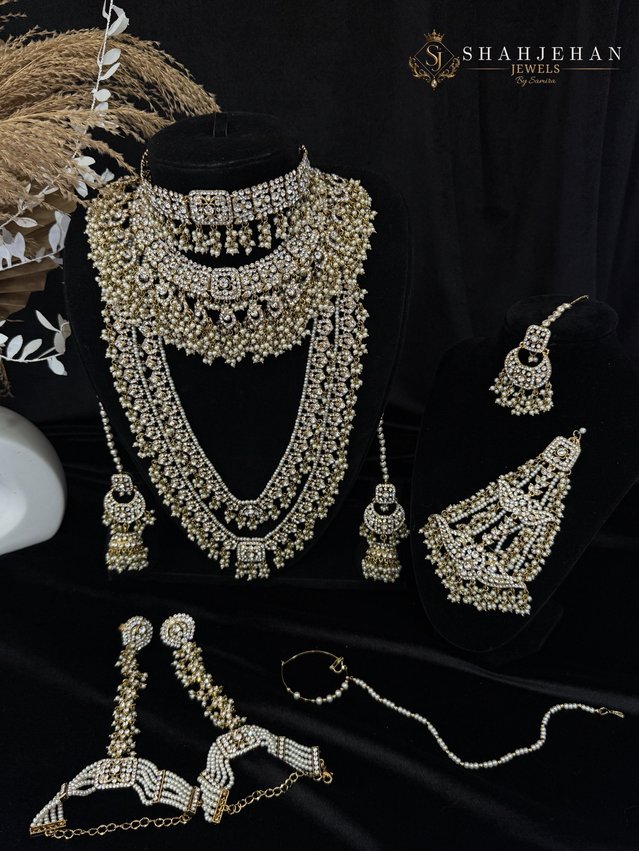 Tajwar Royale Bridal Set – Full Luxury Wedding Collection